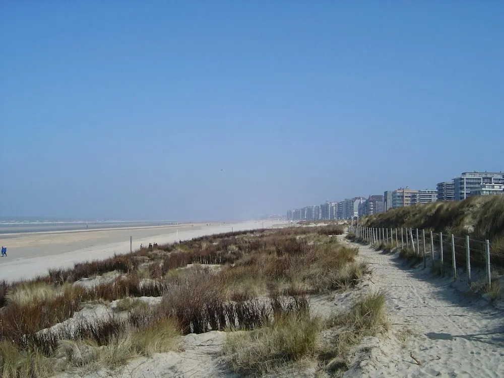 Les Dunes