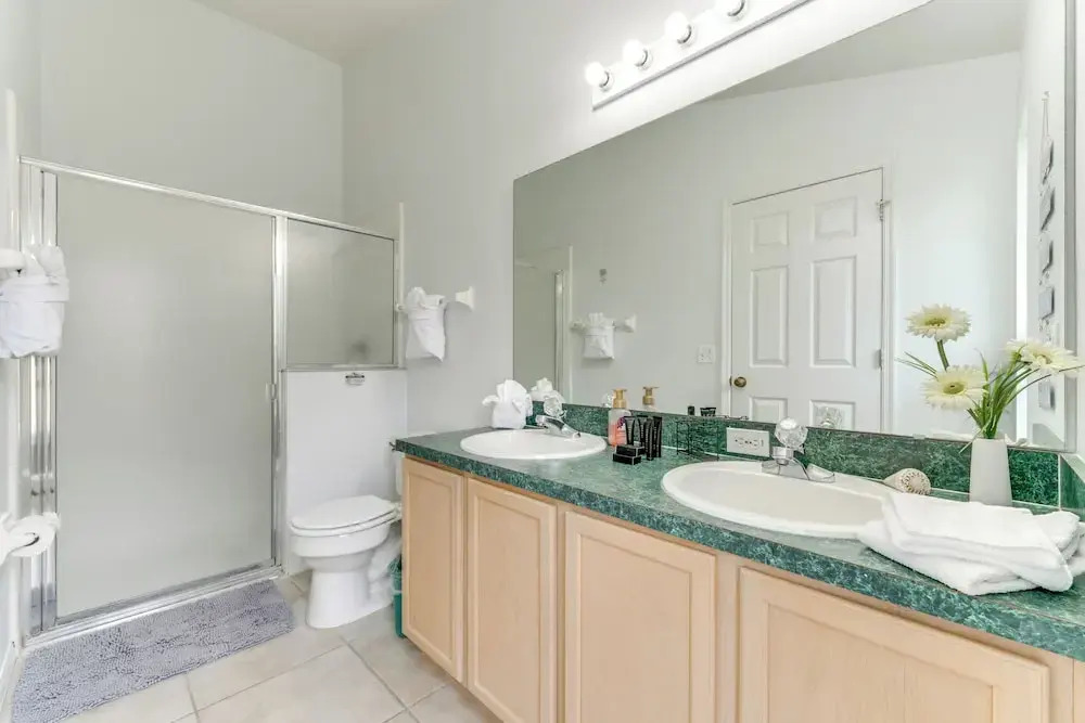 4 Mi to Disney: Home w/ Pool Table, Outdoor Oasis!