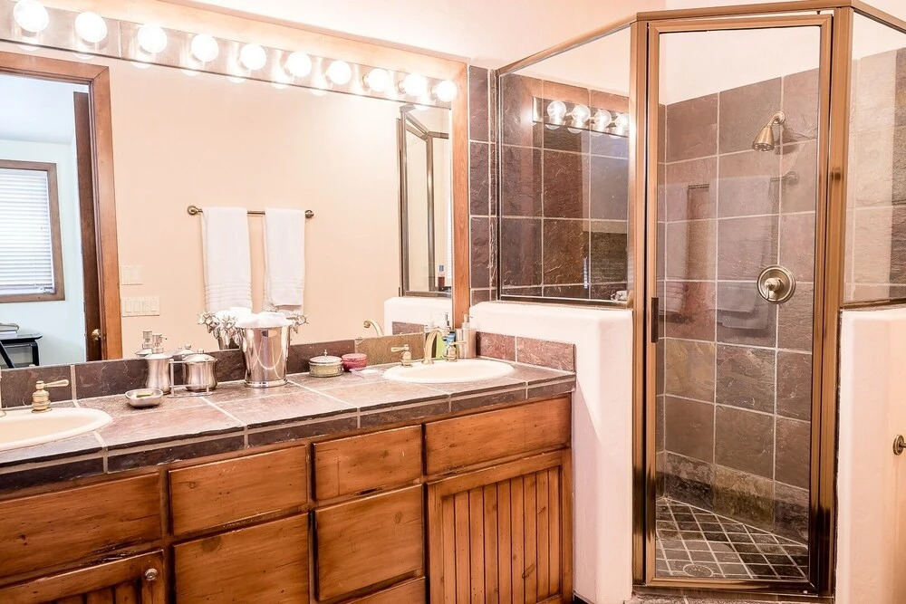 Harriman 4 - 3 Br Home