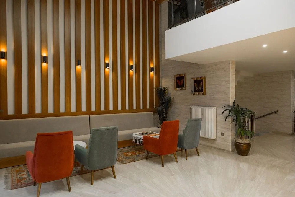 Piskin Hotel