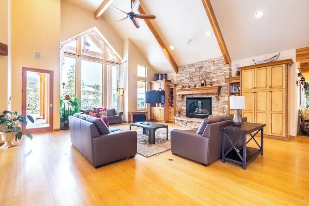 213 County Road 1041
