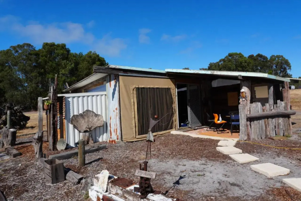 SilverSprings Spa Retreat Pet Friendly Cottages and Glampings