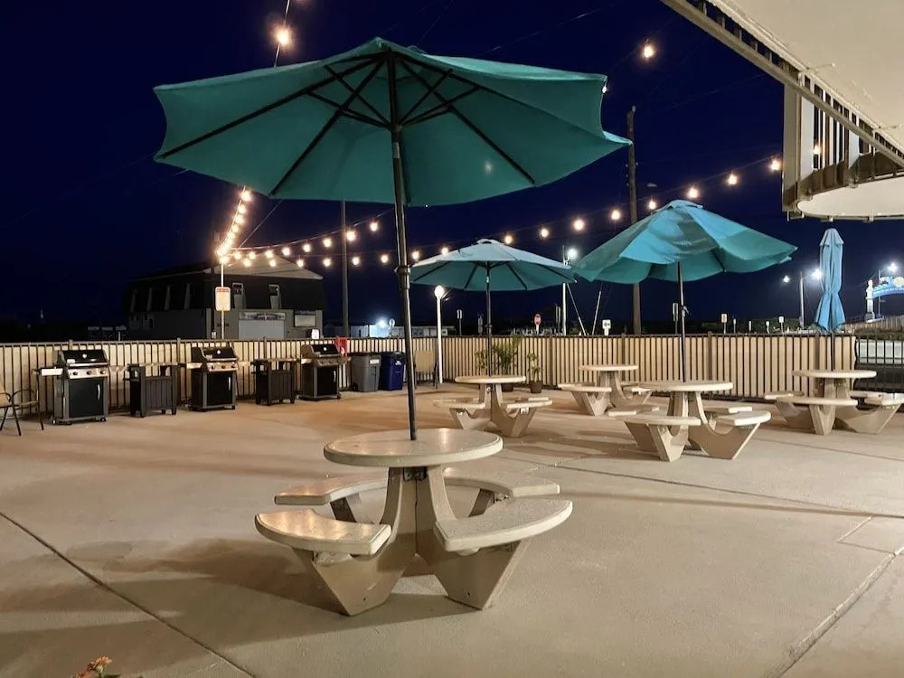 Le Boot Oceanfront Suites