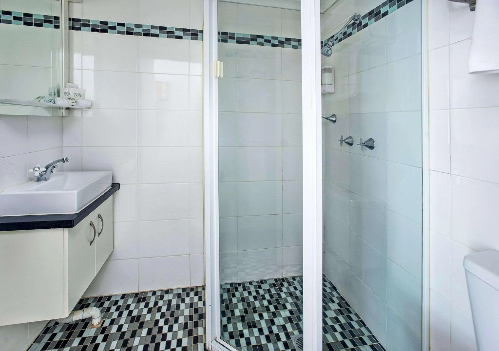 Comfort Inn & Suites Burwood