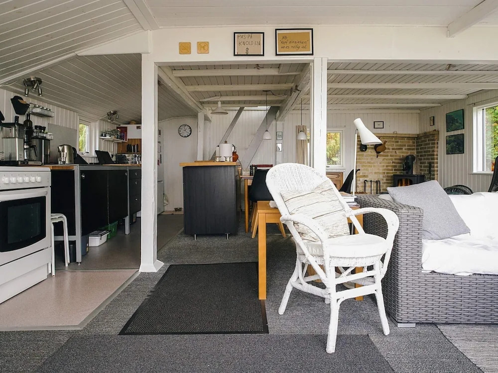 Lovely Holiday Home in AsnÃ¦s near Sea