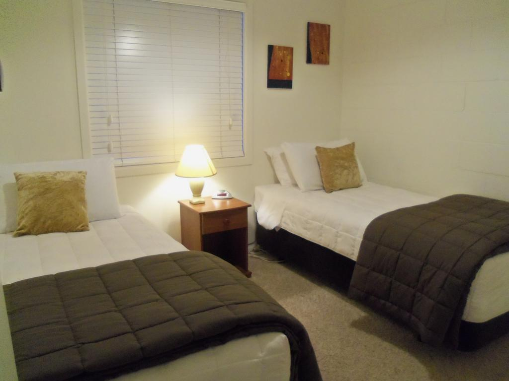 Rosetown Motel