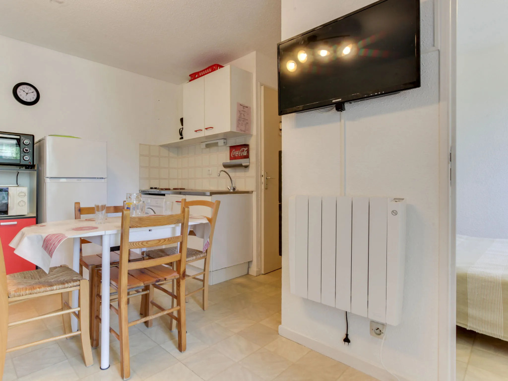Apartment Les Caraïbes-1 by Interhome