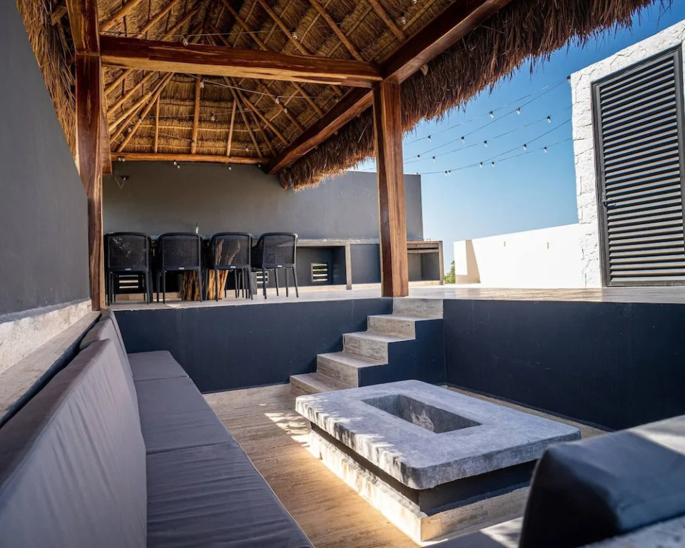 Studio Apt, Great Location, Amazing Rooftop Pool