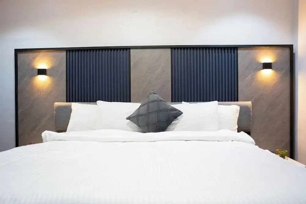 Twinny Hotel & Suites