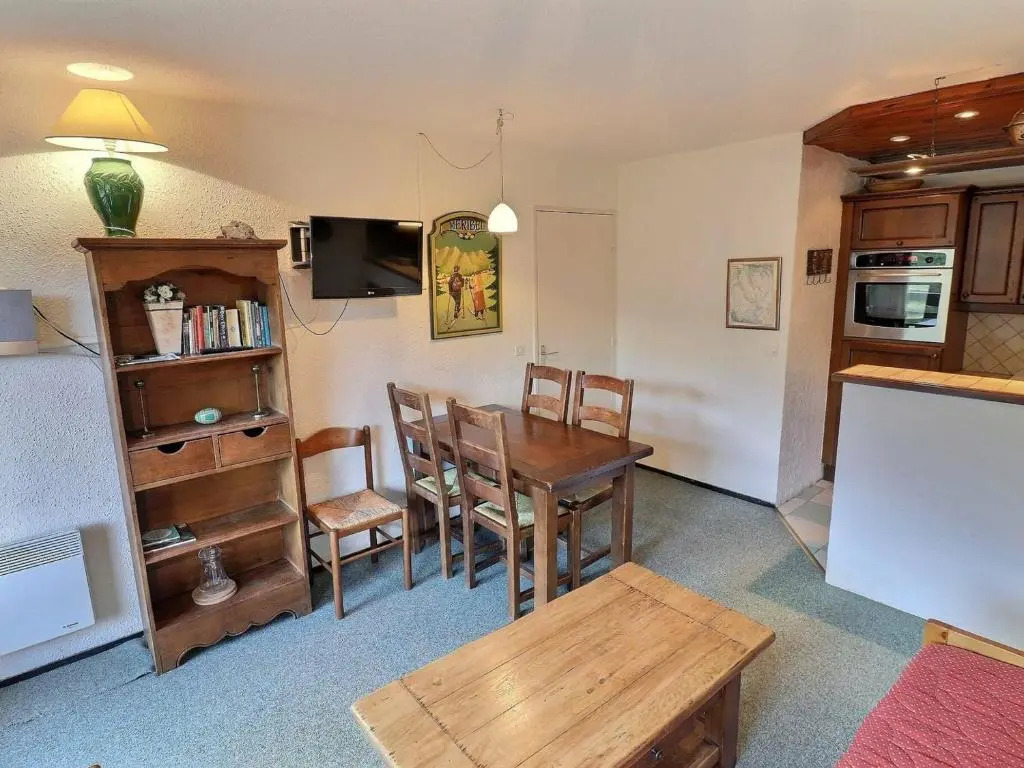 Appartement Méribel, 2 pièces, 5 personnes - FR-1-182-3