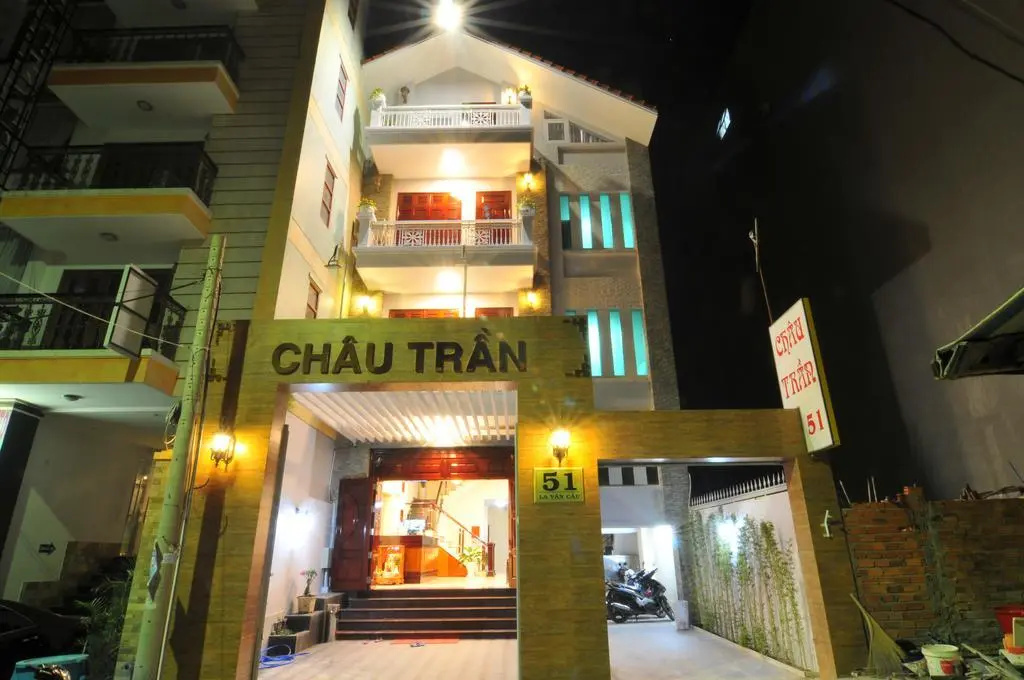 Chau Tran Hotel.