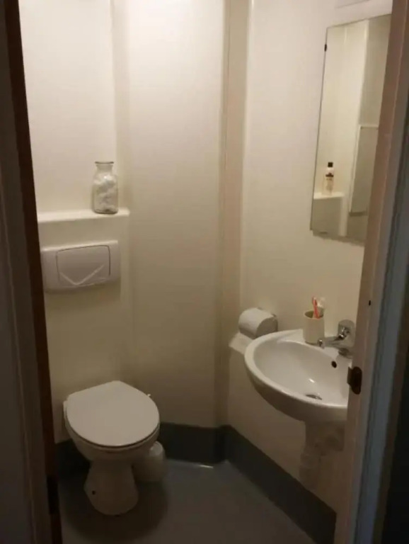 En Suite Rooms STUDENTS ONLY - NEWINGTON