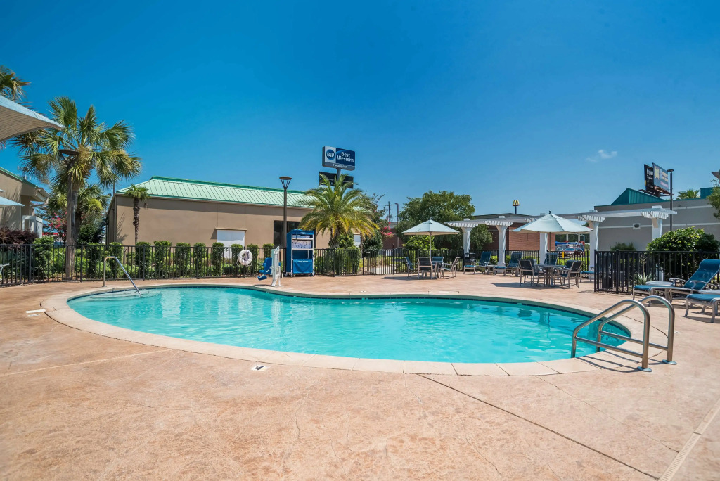Best Western Flagship Inn
