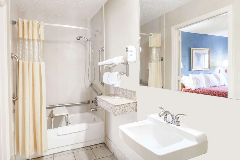 Days Inn by Wyndham Nashville N Opryland/Grand Ole Opry