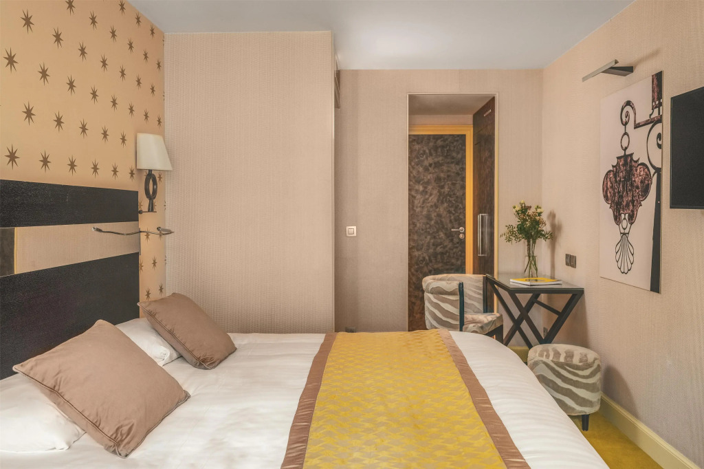 Hotel Le petit Paris