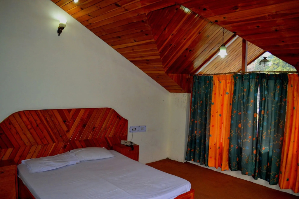 CS Shhandella Hotel