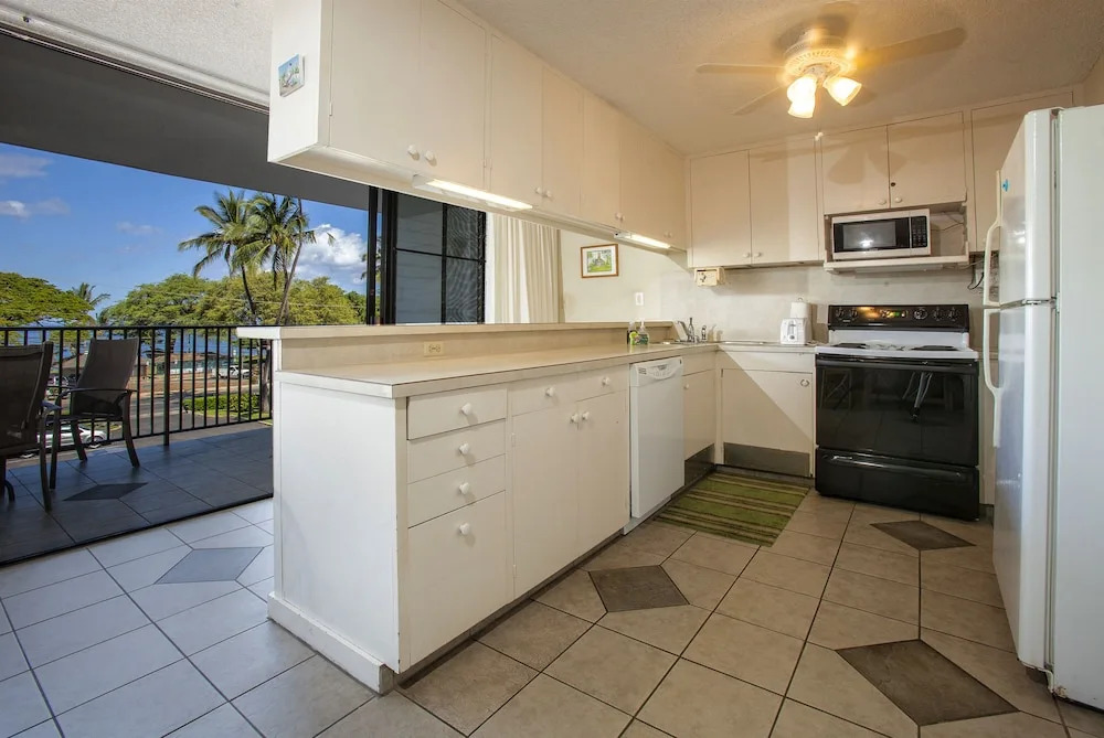 Maui Parkshore #212