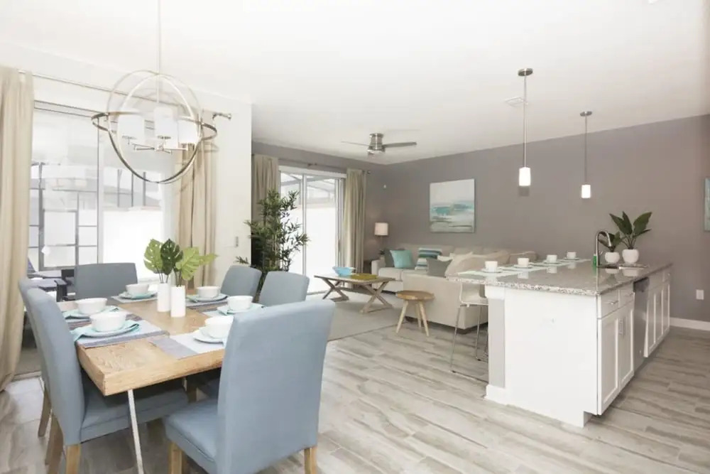 Amazing Decor Townhome SL3078