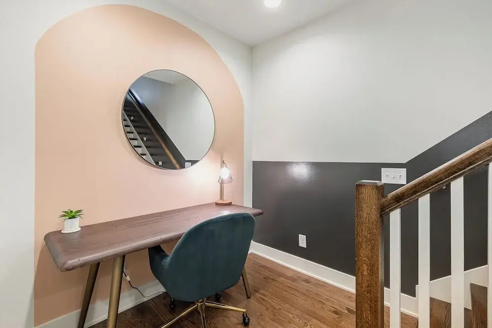 Nashville Comfort-mins to Broadway-12th S District