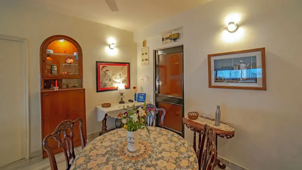 Yellowbrick - Calcuttas Freshest BnB