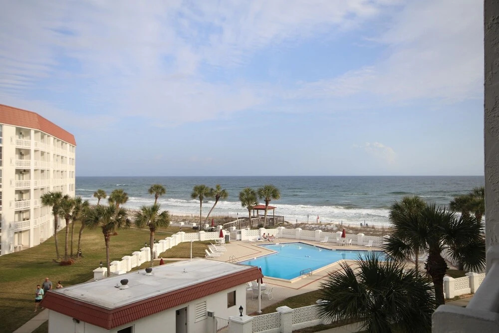 443 El Matador 2 Bedroom Condo by RedAwning