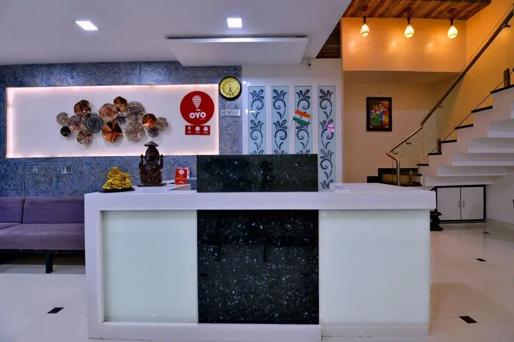 Shri Gita Hotel