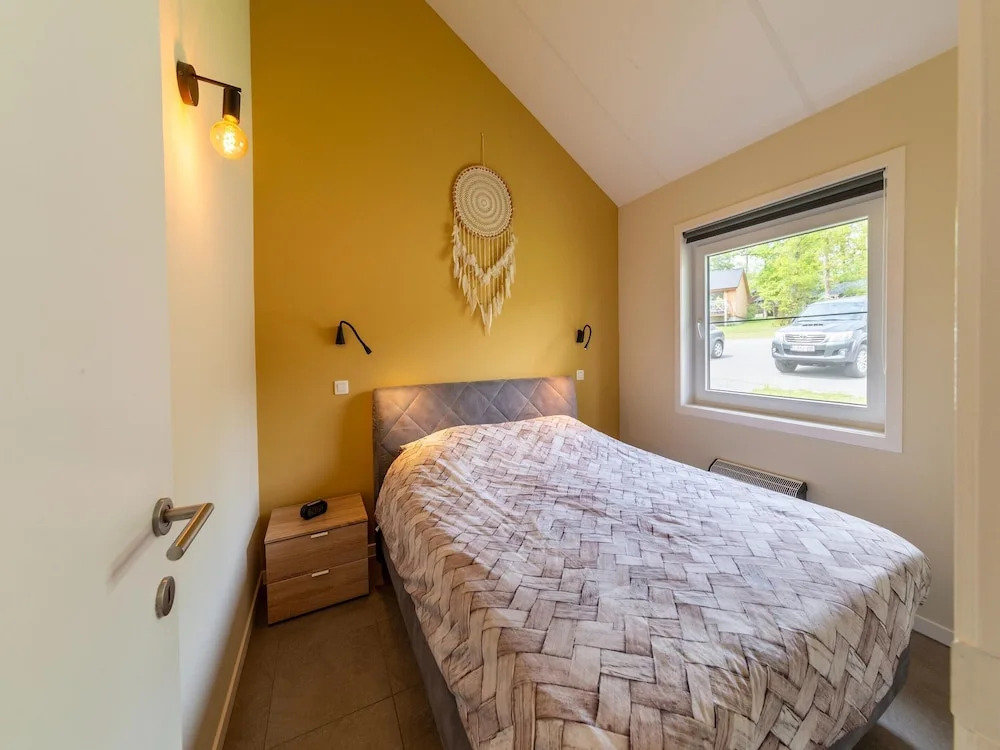 Cosy chalet near Durbuy in nature