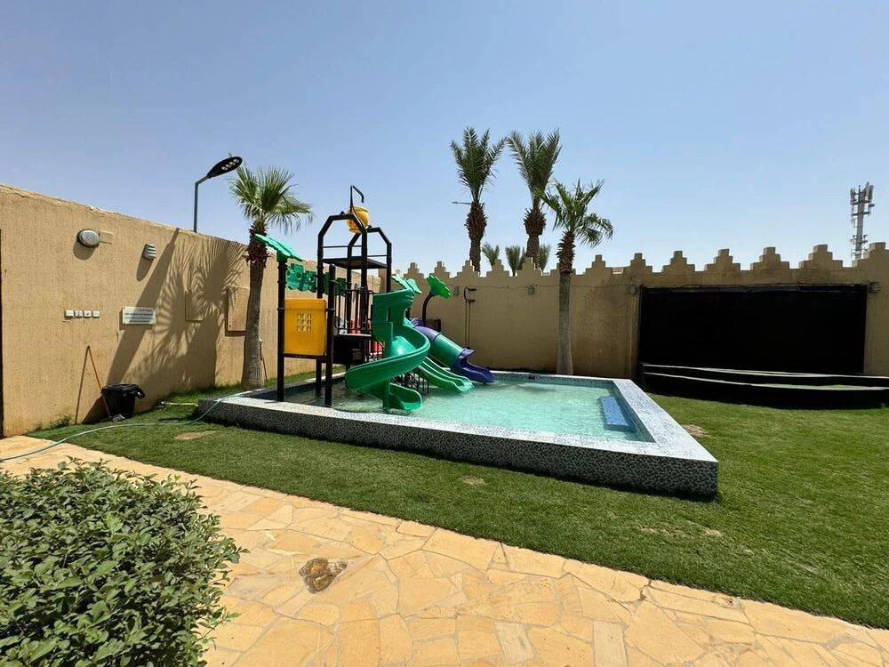 VIP resort chalet 23