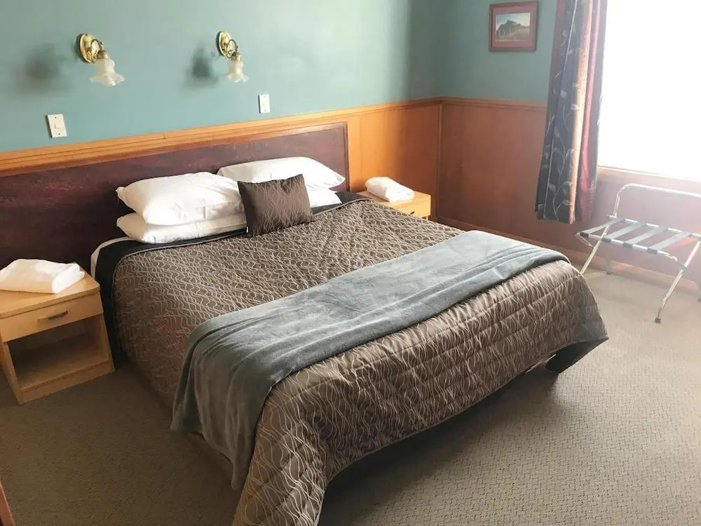 The Pier Hotel