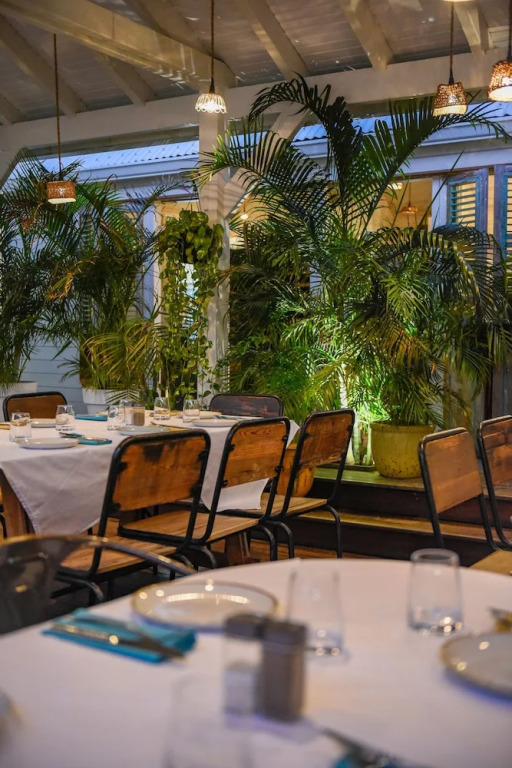 Le Temps des Cerises Hotel Beach