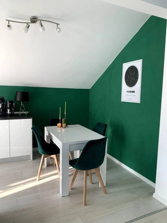 Spacious 3 Bed Apartment Cluj Floresti Near Vivo