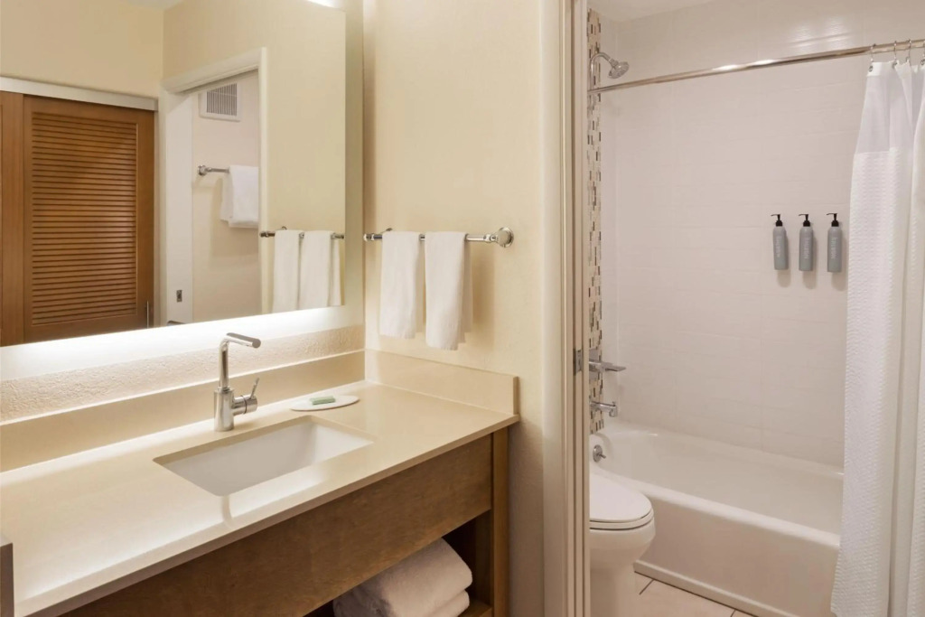 Courtyard by Marriott San Diego Del Mar/Solana Beach