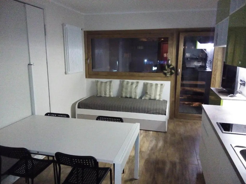 Cielo Alto Studio Apartment