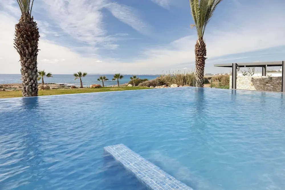 Elegance Beachfront Villa