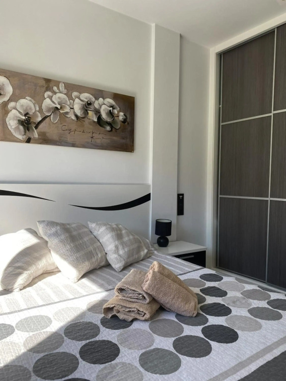OASIS BEACH apartments