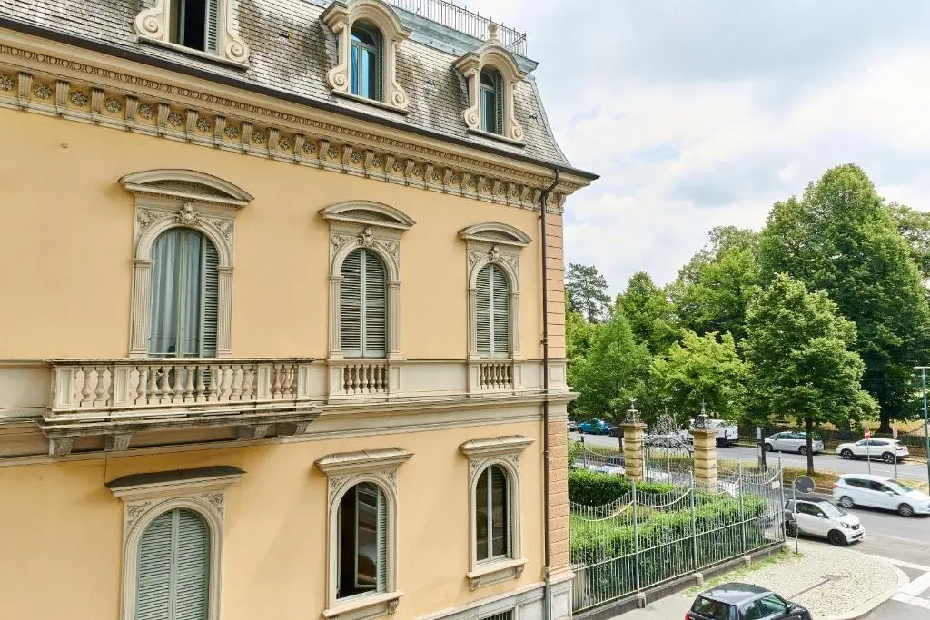 8cento al Valentino