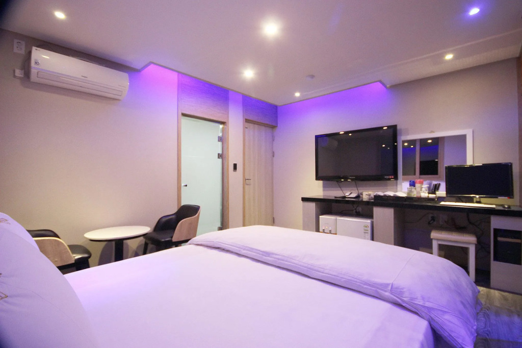 Qook Motel