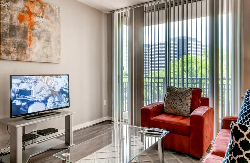 Global Luxury Suites at Stamford Center