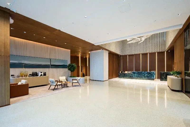 Madison Hotel Qingdao West Coast City Balcony