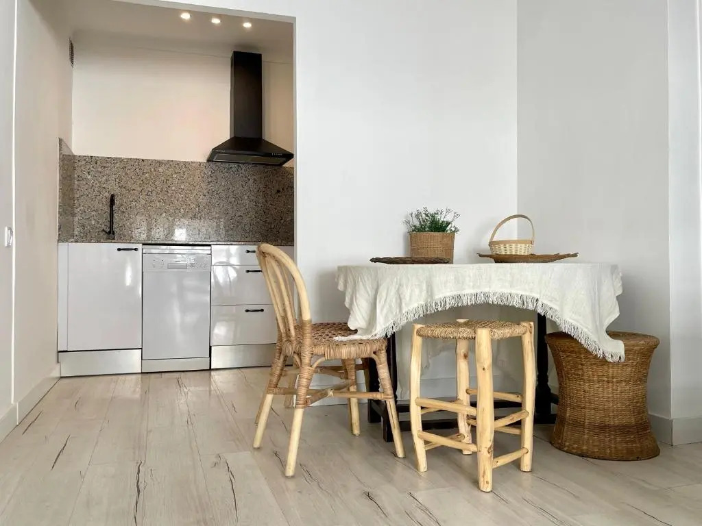 Llafranc apartamento reformado 2min andando playa parking privado gratis