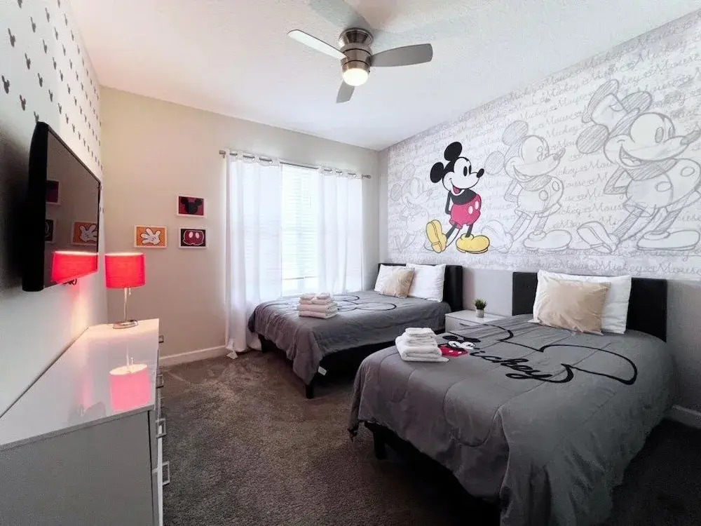 5 Bed 5 Bath South Facing Pool Home Storey Lake 5 Bedroom Home by RedAwning
