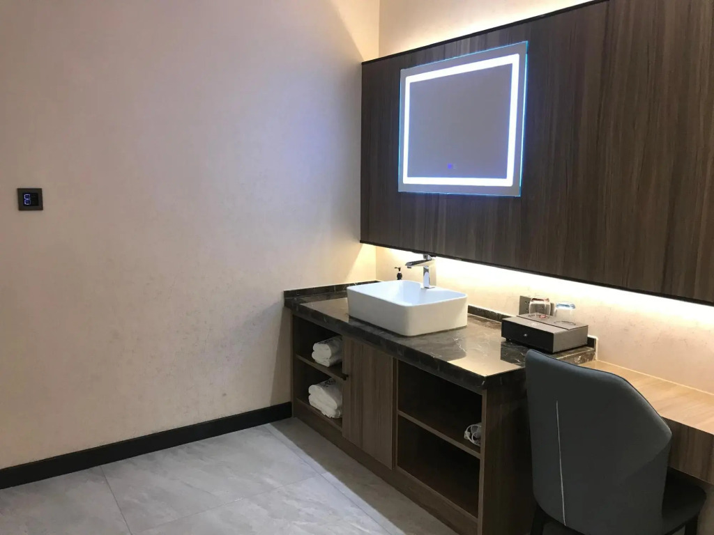 Xinzheng Mo Ran  Hotel