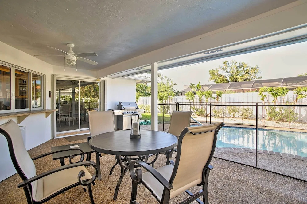 Riviera Beach Home w/ Pool - Walk to Beaches!