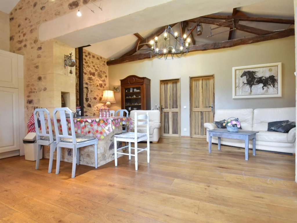 Tranquil Escape in Dordogne