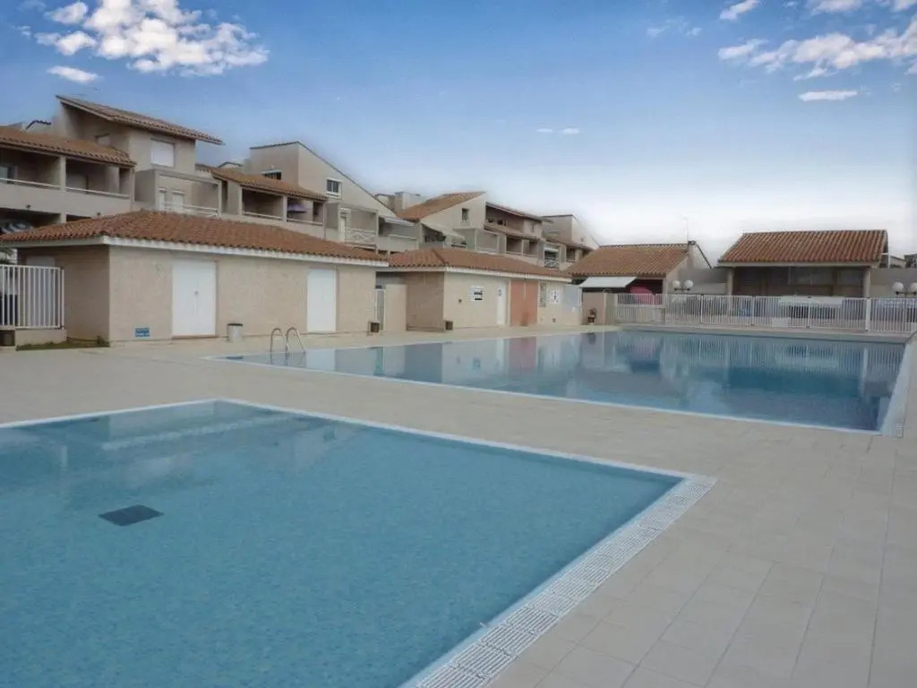 Appartement Saint-Cyprien, 2 pièces, 4 personnes - FR-1-225D-85