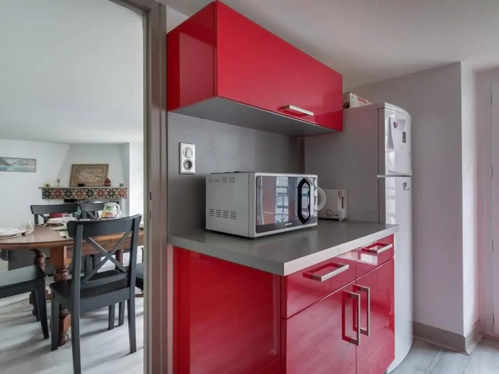 Appartement Cauterets, 3 Pièces, 6 Personnes - Fr-1-401-49