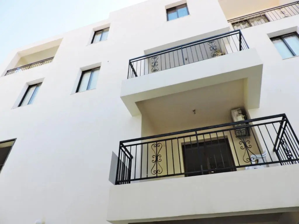 Zambas Court 302