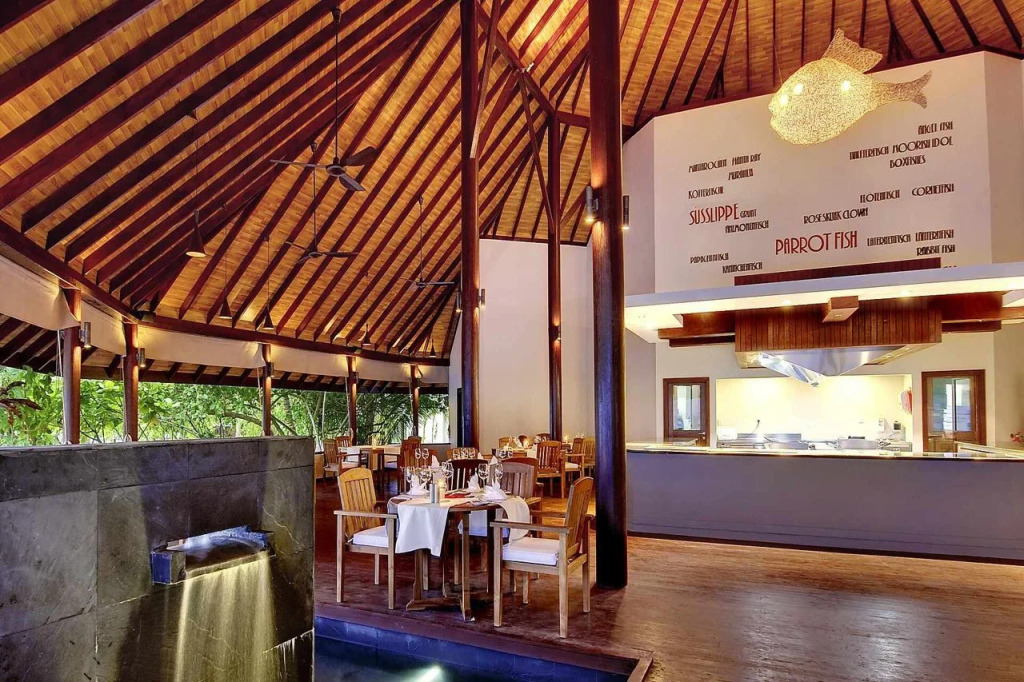 ROBINSON MALDIVES