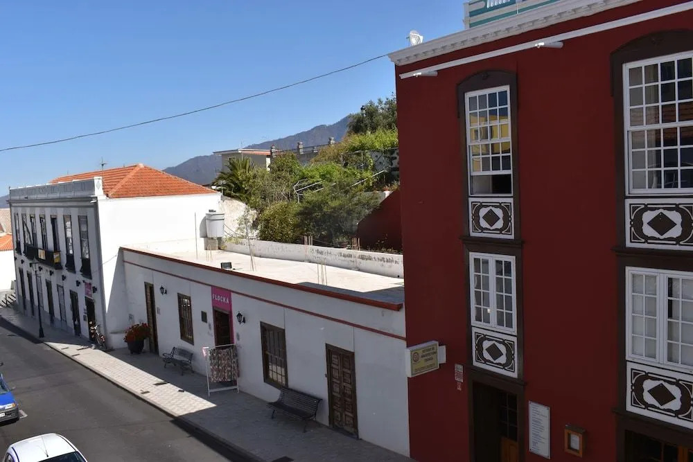 Hostel Albergue La Casa Encantada