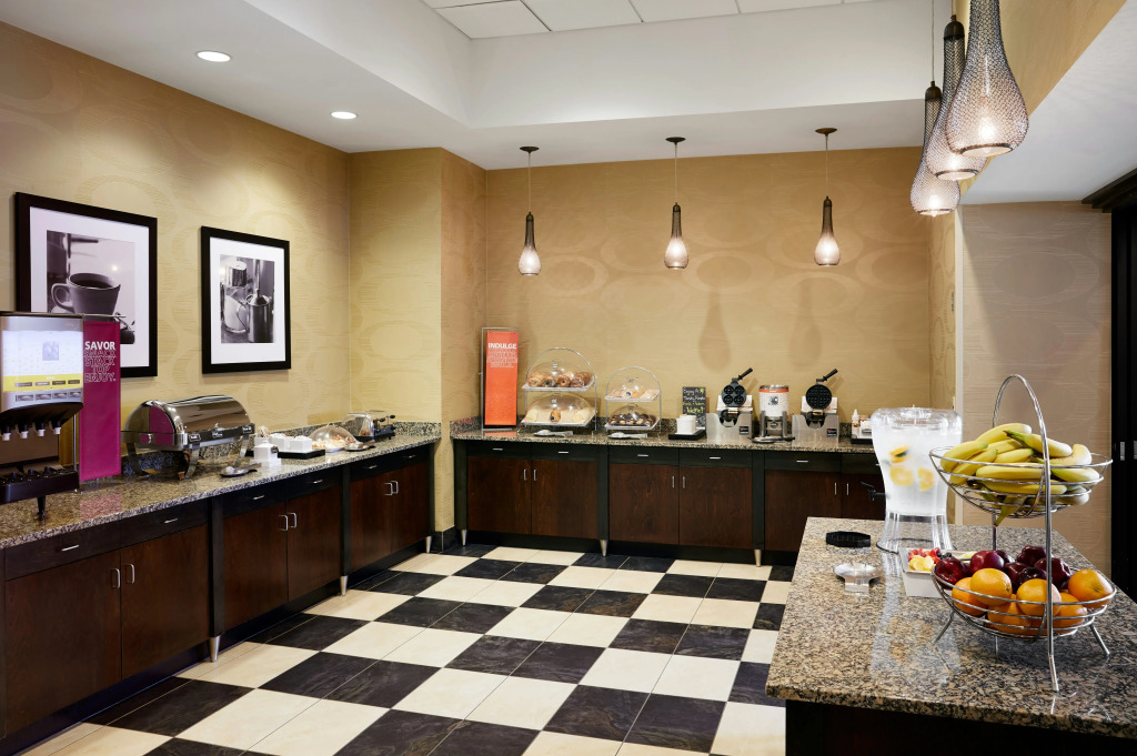 Hampton Inn & Suites Chicago/Mt. Prospect
